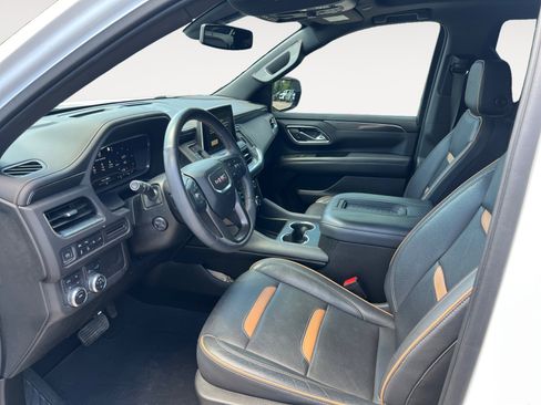 Used 2022 GMC Yukon AT4 AWD/4WD image 17