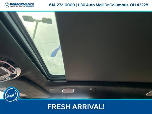 Used 2023 Jeep Grand Wagoneer Series III AWD/4WD image 26