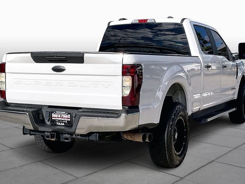 Used 2021 Ford F250 XL w/ STX Appearance Package image 12