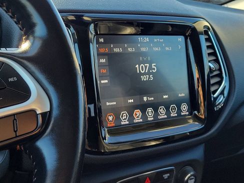 Used 2020 Jeep Compass Limited image 29