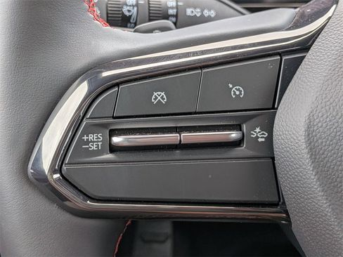 New 2025 Chevrolet Blazer EV RS image 39