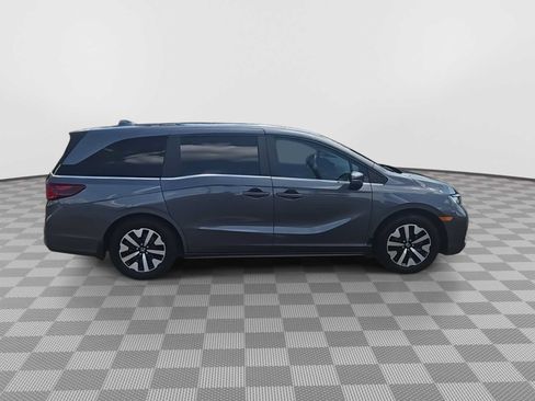 Certified 2025 Honda Odyssey EX-L image 9