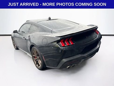 Used 2024 Ford Mustang GT Premium image 6