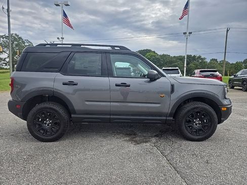 New 2025 Ford Bronco Sport Badlands image 4