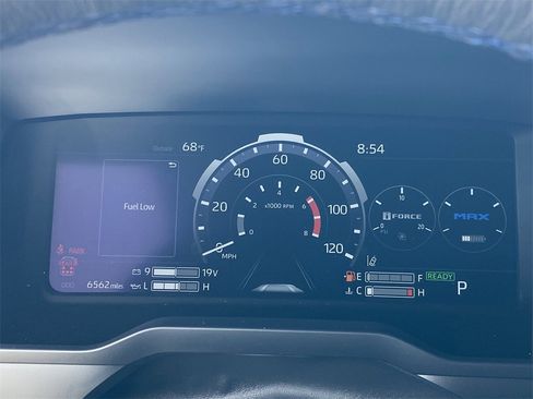 Certified 2025 Toyota Sequoia Platinum image 33