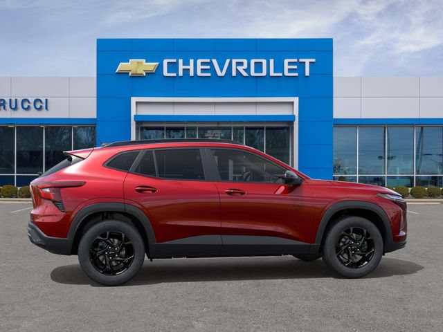 New 2026 Chevrolet Trax LT w/ Driver Confidence Package FWD image 5