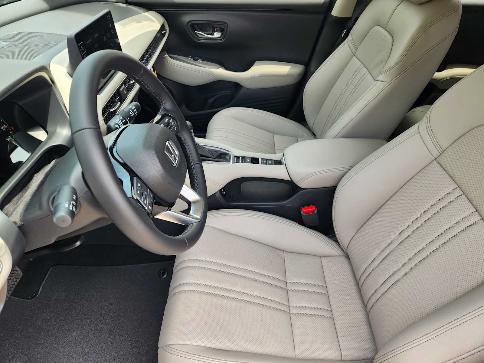 New 2027 Honda HR-V EX-L image 11