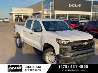 Used 2024 Chevrolet Colorado W/T video 1