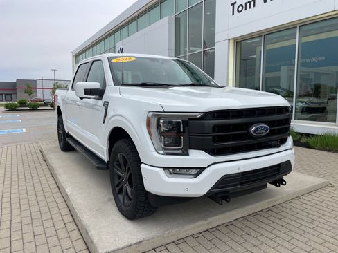 Used 2022 Ford F150 Lariat w/ Equipment Group 502A High AWD/4WD image 3