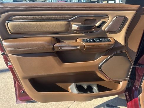 Used 2019 RAM 1500 Limited image 9