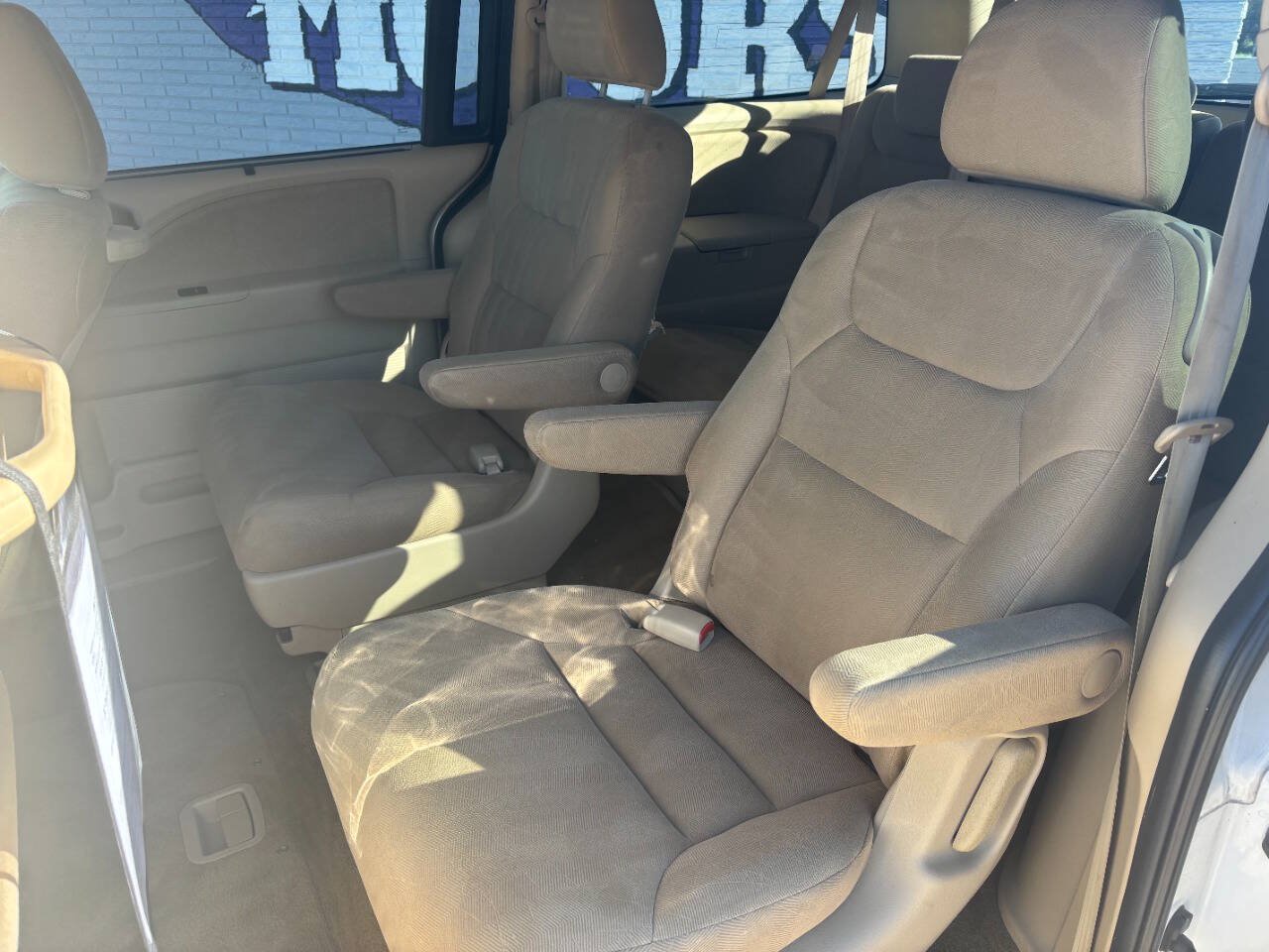 Used 2010 Honda Odyssey EX image 3