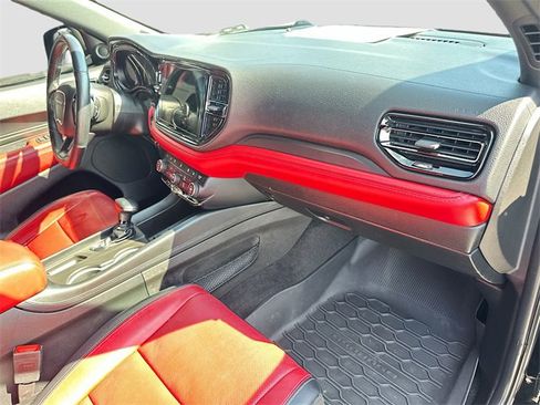 Certified 2022 Dodge Durango R/T w/ Trailer Tow Group IV image 27