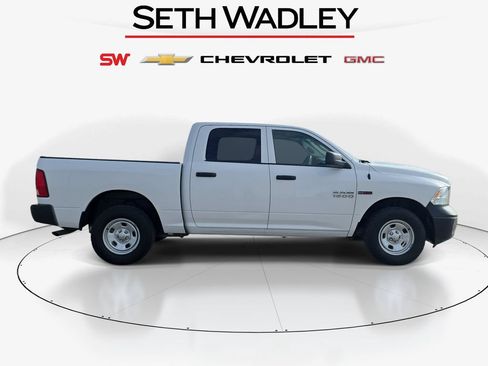 Used 2016 RAM 1500 Tradesman w/ Popular Equipment Group AWD/4WD image 3