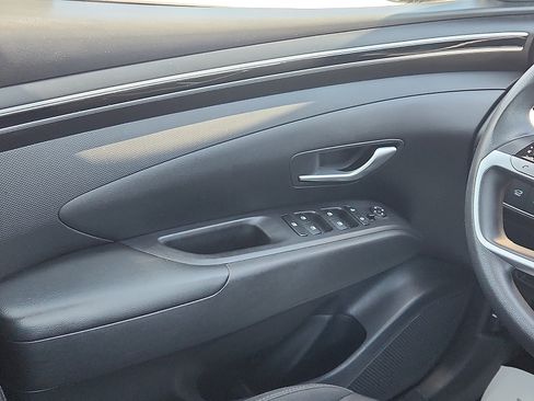 Certified 2024 Hyundai Tucson SEL AWD/4WD image 12