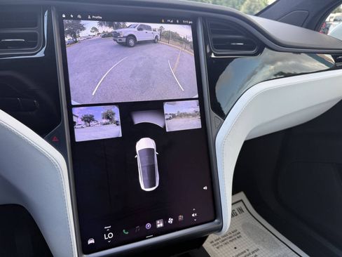 Used 2019 Tesla Model X 75D AWD/4WD image 28
