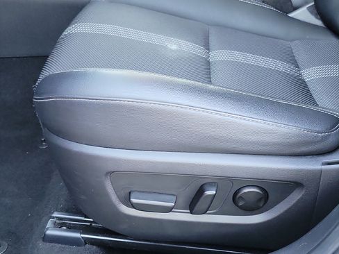 Used 2024 MAZDA CX-50 AWD 2.5 S w/ Preferred Package image 16