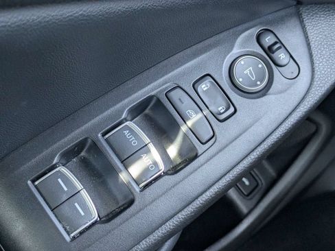 Used 2022 Honda Accord Sport image 25