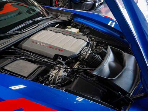 Used 2019 Chevrolet Corvette Grand Sport RWD image 12
