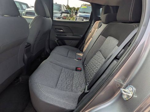 Used 2025 Nissan Kicks SV AWD/4WD image 19