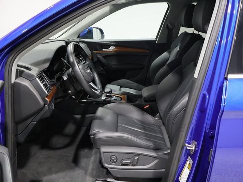 Used 2023 Audi Q5 e Premium AWD/4WD image 4