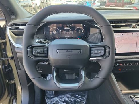 New 2026 Jeep Cherokee Overland image 23