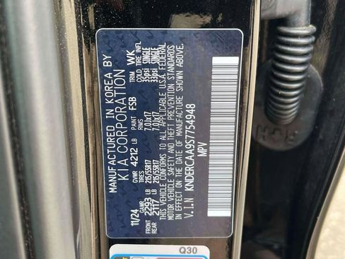 Used 2025 Kia Seltos EX image 19