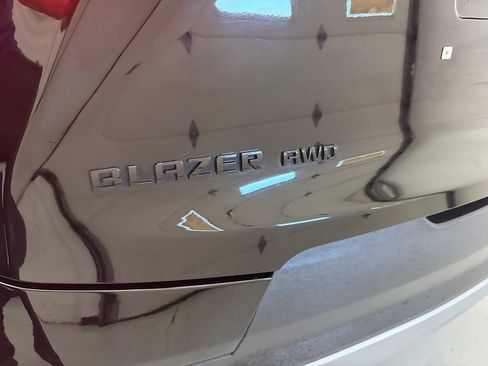 Used 2023 Chevrolet Blazer LT w/ Convenience Package AWD/4WD image 10