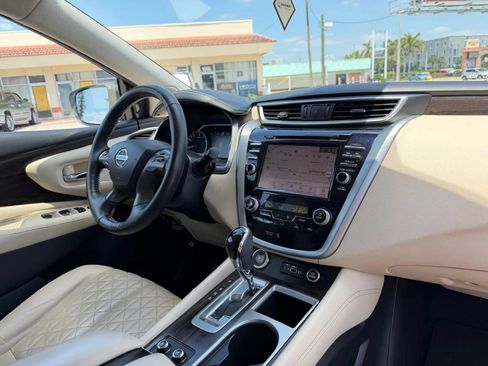Used 2021 Nissan Murano Platinum w/ Cargo Package AWD/4WD image 18