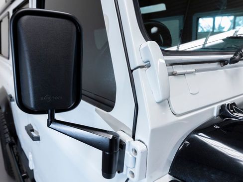 Used 1993 Porsche 968 Coupe image 15