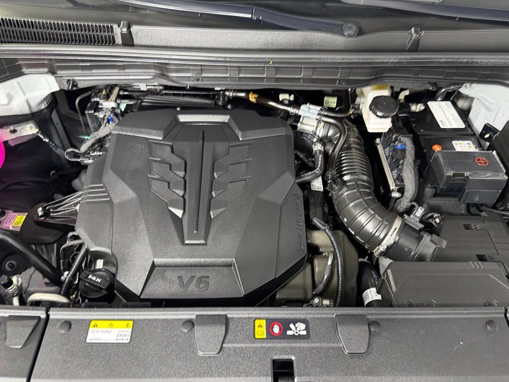 Used 2025 Kia Carnival SX Prestige FWD image 27