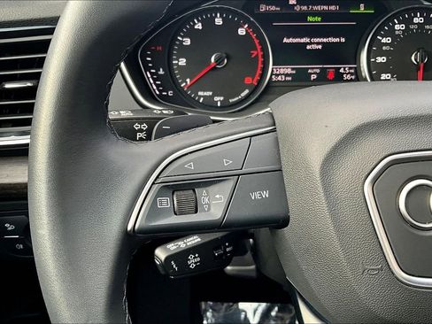 Used 2023 Audi Q5 2.0T Premium w/ Convenience Package AWD/4WD image 11