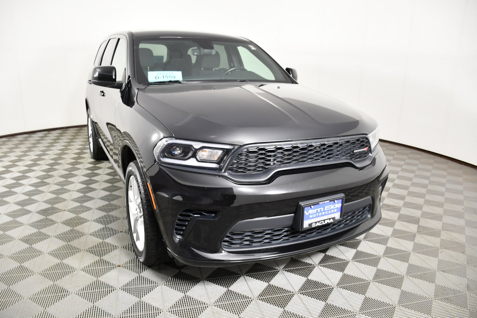 Used 2025 Dodge Durango GT AWD/4WD image 3