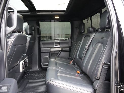 Used 2022 Ford F350 Platinum image 24