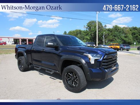 Used 2023 Toyota Tundra SR5 w/ SR5 Convenience Package AWD/4WD image 23