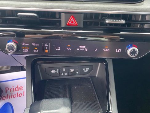 Used 2025 Kia K5 EX FWD image 23