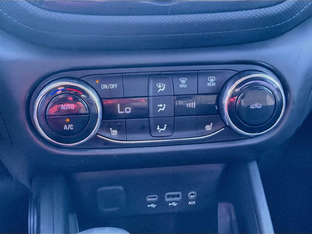 Used 2023 Chevrolet TrailBlazer LT w/ Convenience Package FWD image 15