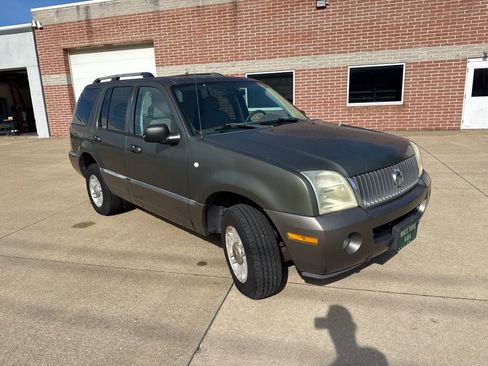 Used 2004 Mercury Mountaineer 2WD image 3