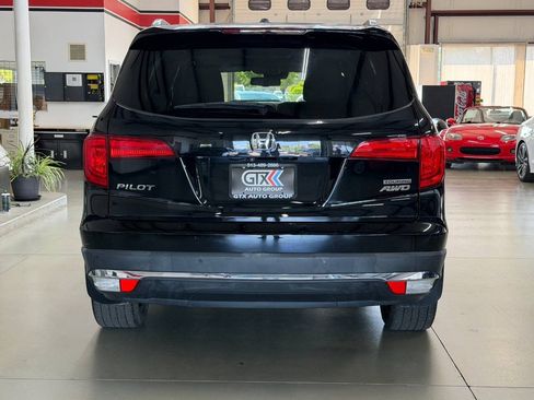 Used 2017 Honda Pilot Touring image 3