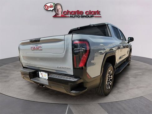 New 2026 GMC Sierra EV Elevation image 5