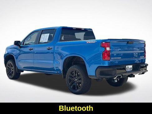 Used 2022 Chevrolet Silverado 1500 Custom Trail Boss AWD/4WD image 4