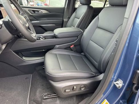 New 2026 Chevrolet Traverse LT w/ Sun and Wheel Package image 12