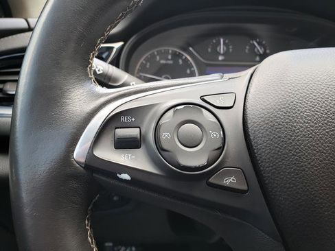 Used 2019 Buick Regal Preferred w/ Sights and Sounds Package image 19