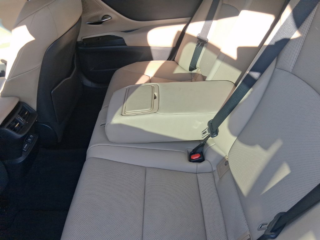 Used 2021 Lexus ES 350 w/ Premium Package FWD image 17