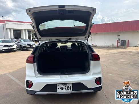 Used 2020 Kia Niro LX FWD image 28