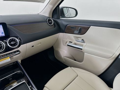 New 2026 Mercedes-Benz GLA 250 image 26