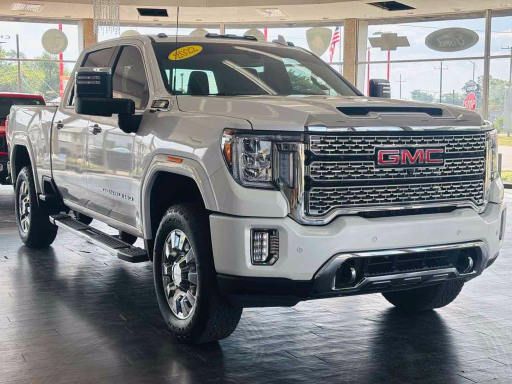 Used 2022 GMC Sierra 2500 Denali w/ Snow Plow Prep/Camper Package AWD/4WD image 4