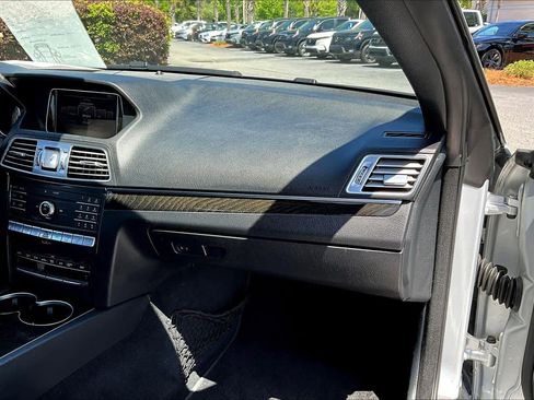 Used 2016 Mercedes-Benz E 400 Cabriolet image 16