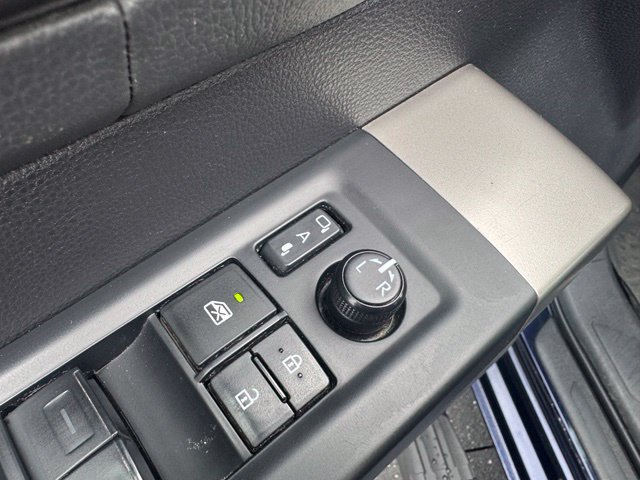 Used 2023 Toyota Tundra Limited w/ TRD Off-Road Package AWD/4WD image 21