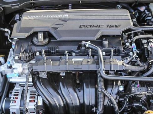 New 2026 Kia K4 LXS image 13