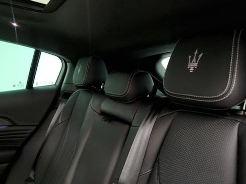 Used 2023 Maserati Grecale GT AWD/4WD image 46